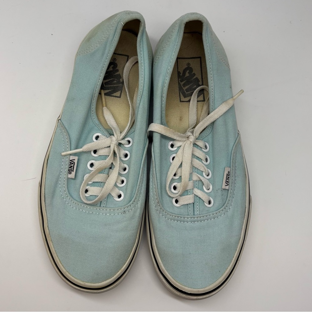 Baby blue Vans lace up women’s size 8.5 men’s size 7